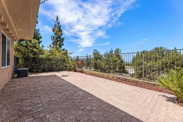 1474 Clearview Way, San Marcos, CA 92078