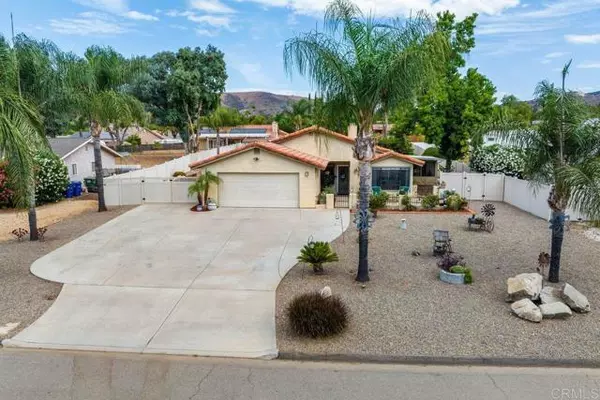 16220 Arena Drive, Ramona, CA 92065