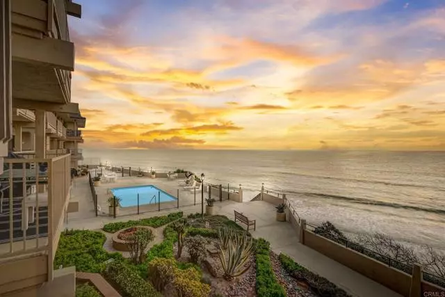 Solana Beach, CA 92075,823 Beachfront Drive #B