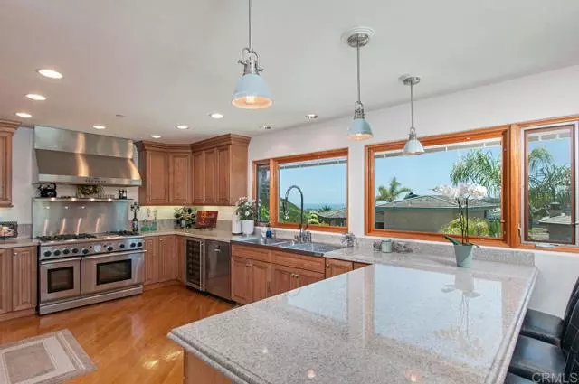 830 Highland Drive, Solana Beach, CA 92075