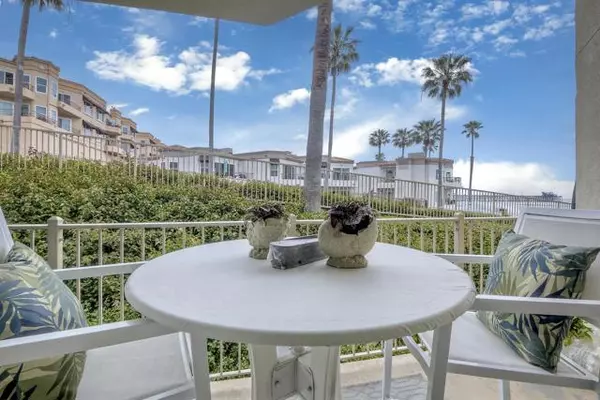 Oceanside, CA 92054,600 N The Strand #3