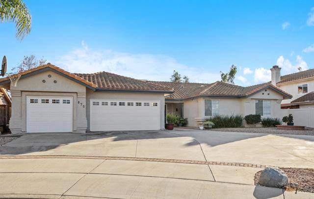 675 Bauer Place, Vista, CA 92081