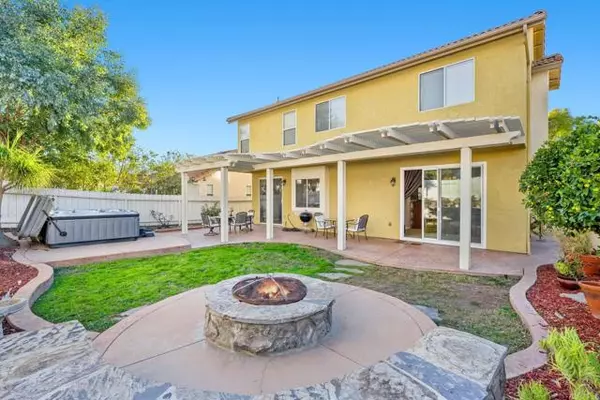 735 Avenida Abeja, San Marcos, CA 92069