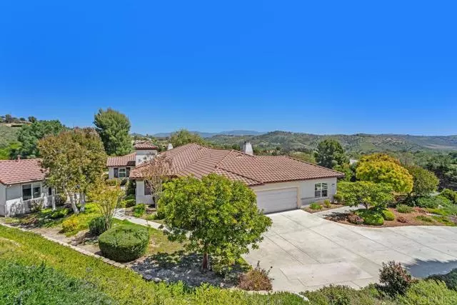 2546 Knottwood Way, Fallbrook, CA 92028