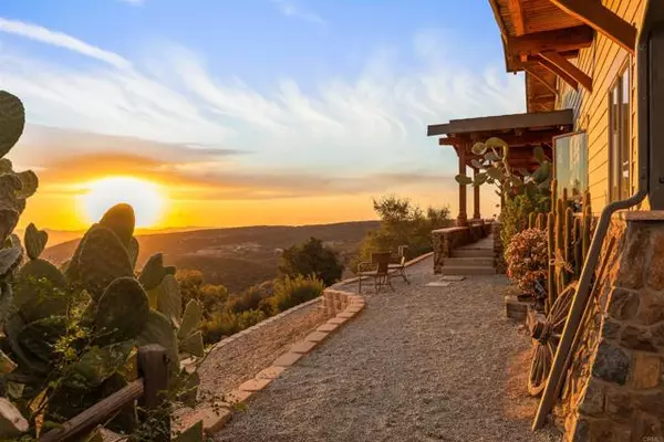 31902 Calle El Potrero, Pauma Valley, CA 92061