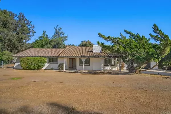 4568 Baja Mission Road, Fallbrook, CA 92028