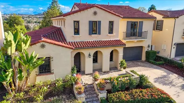 7915 Silvery Moon Ln, Rancho Santa Fe, CA 92067