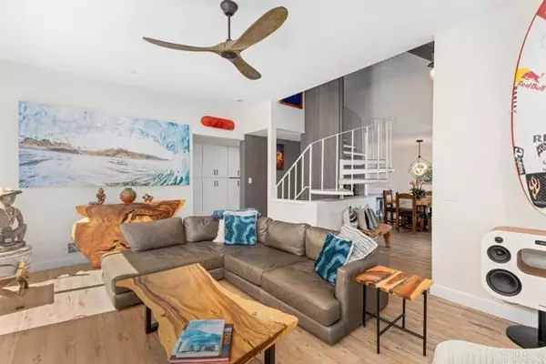 Solana Beach, CA 92075,325 S Sierra #28