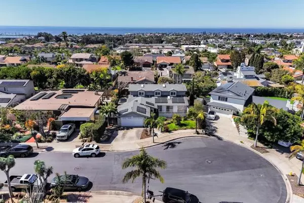 Carlsbad, CA 92008,3975 Stella Maris Lane