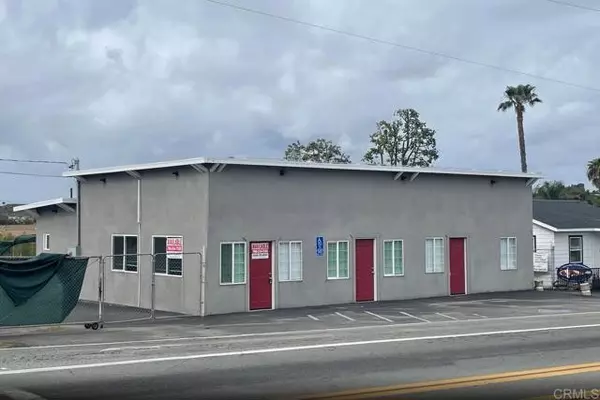 1990 S Santa Fe Avenue, Vista, CA 92083