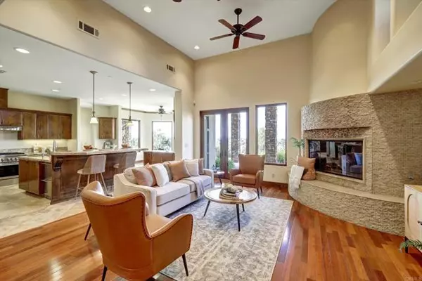 Encinitas, CA 92024,3451 Dove Hollow Rd