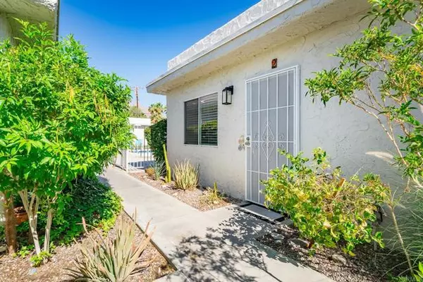 Palm Springs, CA 92262,800 E Cottonwood Road #2