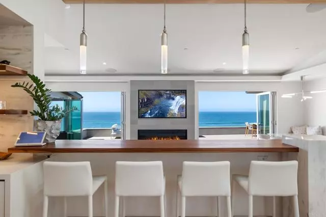 100 5Th Street, Encinitas, CA 92024