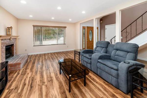 Escondido, CA 92027,1502 N Ash Street