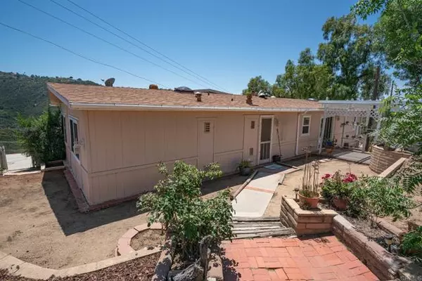 11945 Betsworth Road,  Valley Center,  CA 92082
