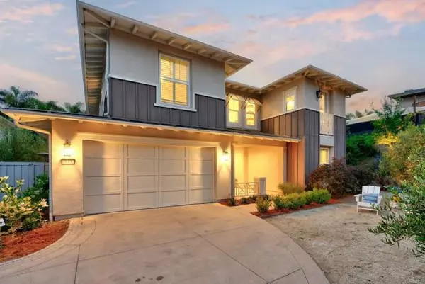 Encinitas, CA 92024,939 Moonstone Court