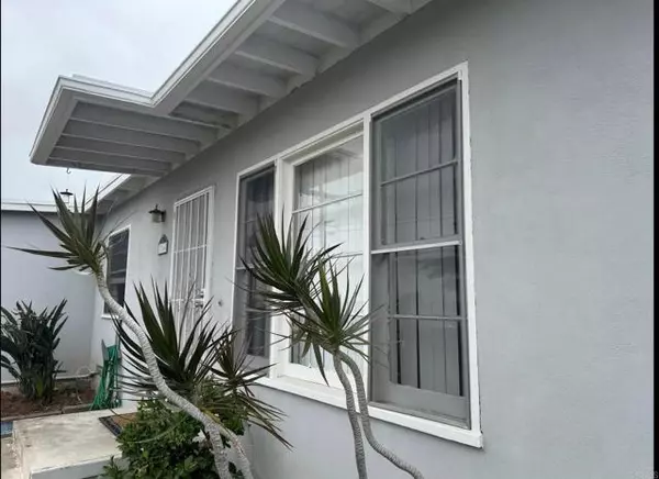 3766 King, La Mesa, CA 91941