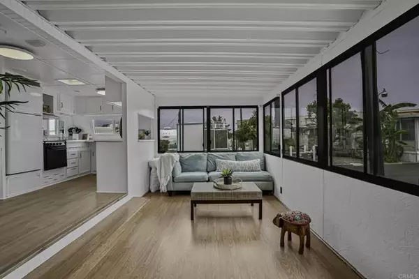 900 N Cleveland Street #113, Oceanside, CA 92054