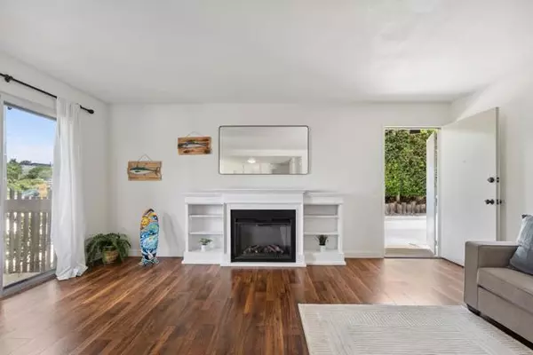 Encinitas, CA 92024,155 Rosebay Drive #31