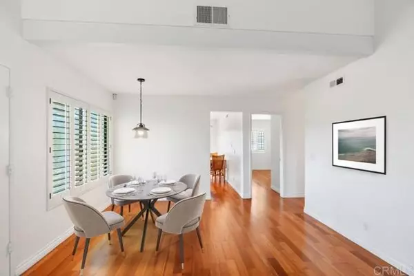 La Jolla (san Diego), CA 92037,8004 Caminito Gianna