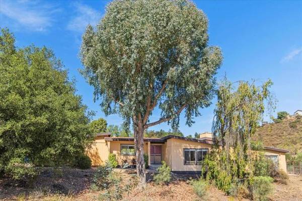 24093 Sargeant Rd., Ramona, CA 92065