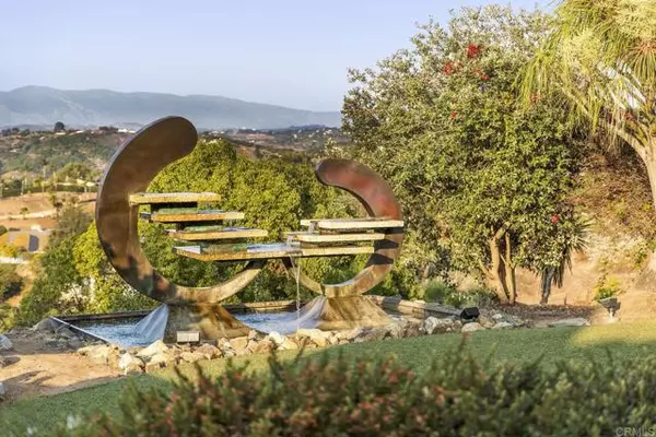 Bonsall, CA 92003,30663 Via Maria Elena