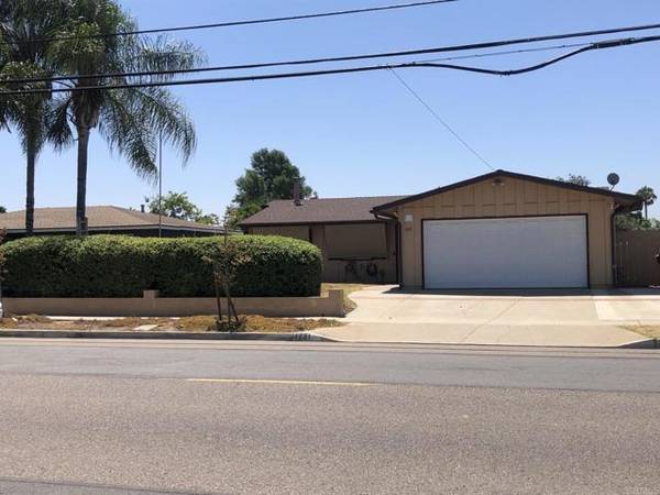 1681 E Mission Avenue, Escondido, CA 92027