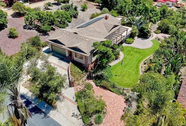 338 Skyline Drive, Vista, CA 92084