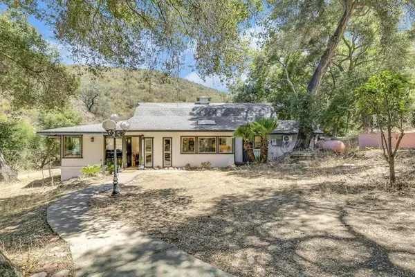 15134 Woods Valley Road, Valley Center, CA 92082