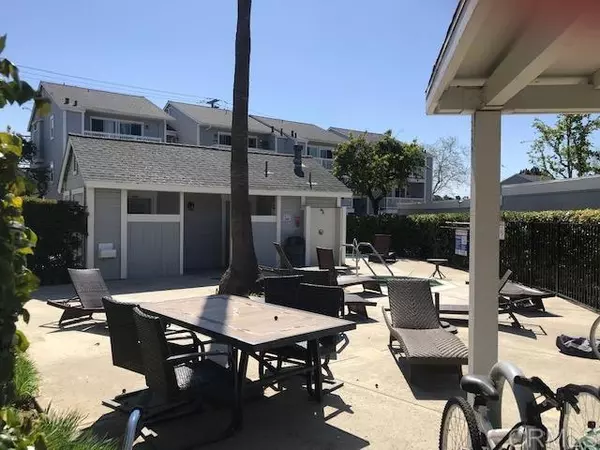 Encinitas, CA 92024,223 MANGANO Circle