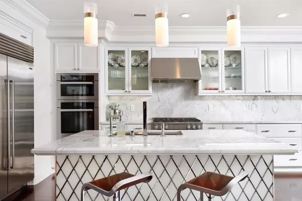 7127 Fay Avenue, La Jolla (san Diego), CA 92037