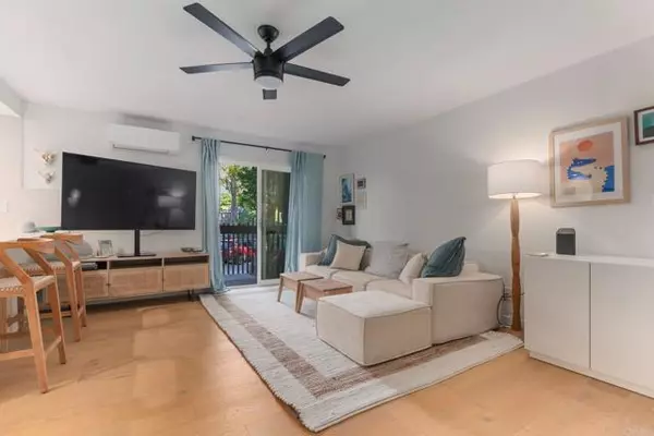 155 Rosebay Drive #29, Encinitas, CA 92024