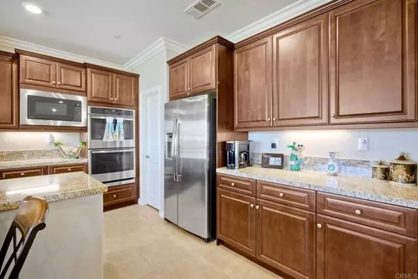 Temecula, CA 92592,33802 Edge Lane