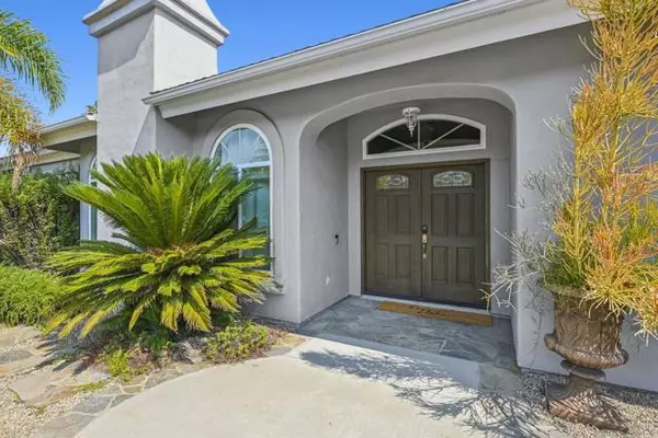 San Marcos, CA 92078,1176 LA SOMBRA Drive