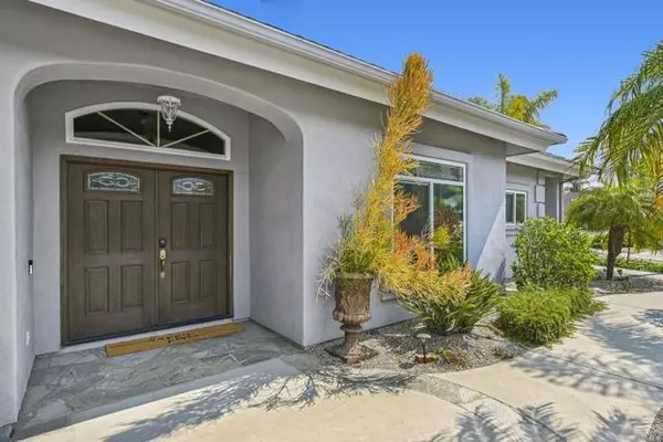 San Marcos, CA 92078,1176 LA SOMBRA Drive