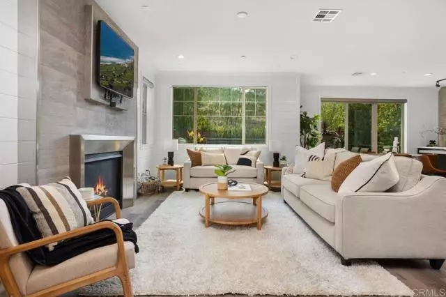 Carlsbad, CA 92010,3157 Salina rd