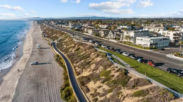 Carlsbad, CA 92008,368 Hemlock Ave