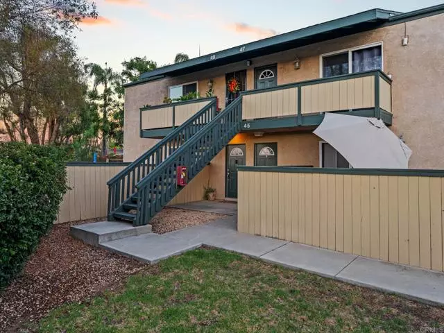 Fallbrook, CA 92028,868 E Alvarado Street #46