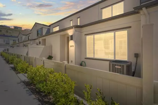 35173 GROVE TRAIL, Fallbrook, CA 92028