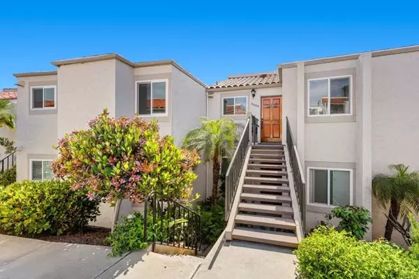 Carlsbad, CA 92011,908 Caminito Estrada #D
