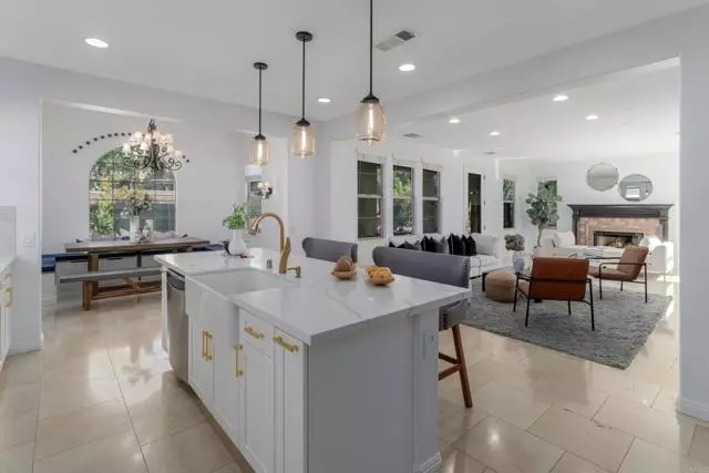 San Diego, CA 92127,16055 Penny Lane