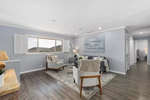 Carlsbad, CA 92009,3137 Avenida Topanga