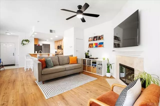 13015 Evening Creek Dr #18, San Diego, CA 92128