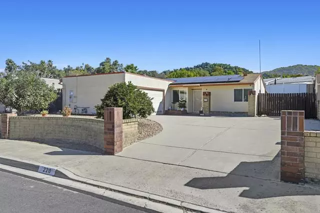 220 James Street, Escondido, CA 92027