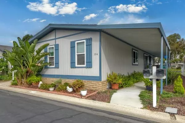 276 N El Camino Real #104, Oceanside, CA 92058