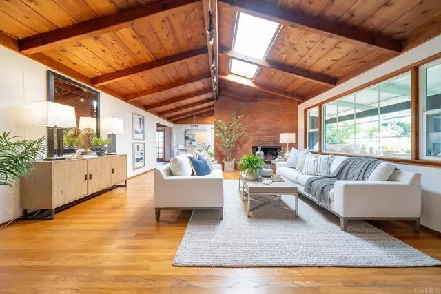 386 13th Street, Del Mar, CA 92014