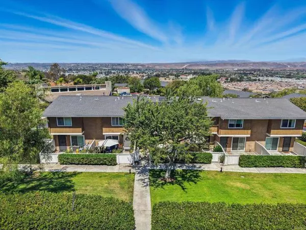 Oceanside, CA 92057,712 Buena Tierra Way #176