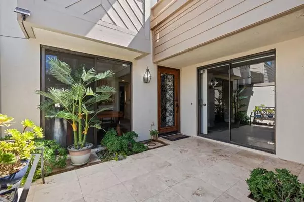 Rancho Santa Fe, CA 92091,16019 Via De Las Palmas