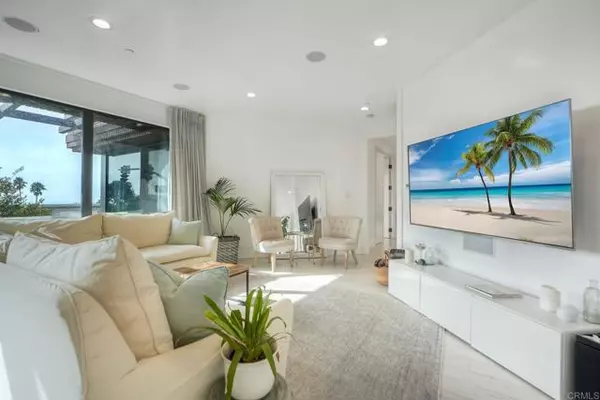 Del Mar, CA 92014,300 9th St.