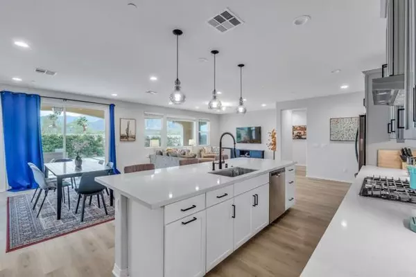 La Quinta, CA 92253,79699 Via San Mateo